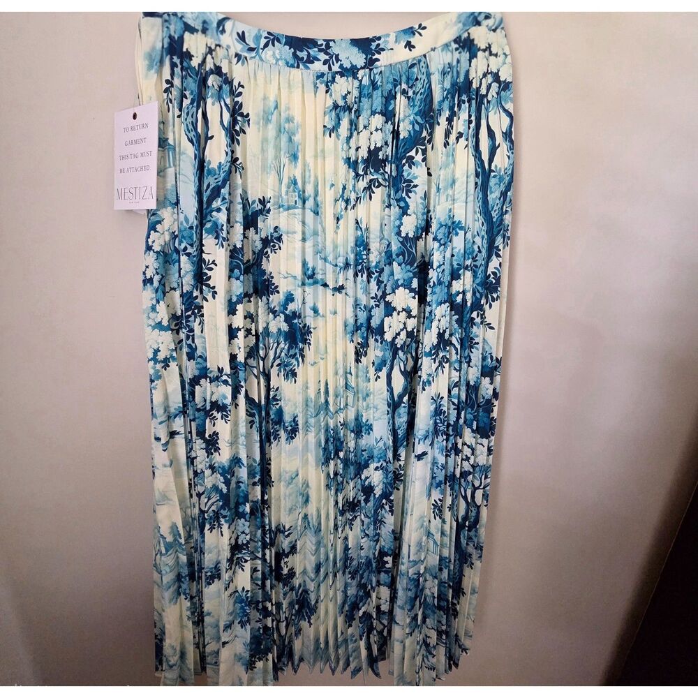 NWT Feminine Mestiza Pleated Blue and Ivory Print Midi Skirt | Women's Size: 4 - Picture 1 of 6